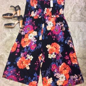 Xhilaration capris size 3X